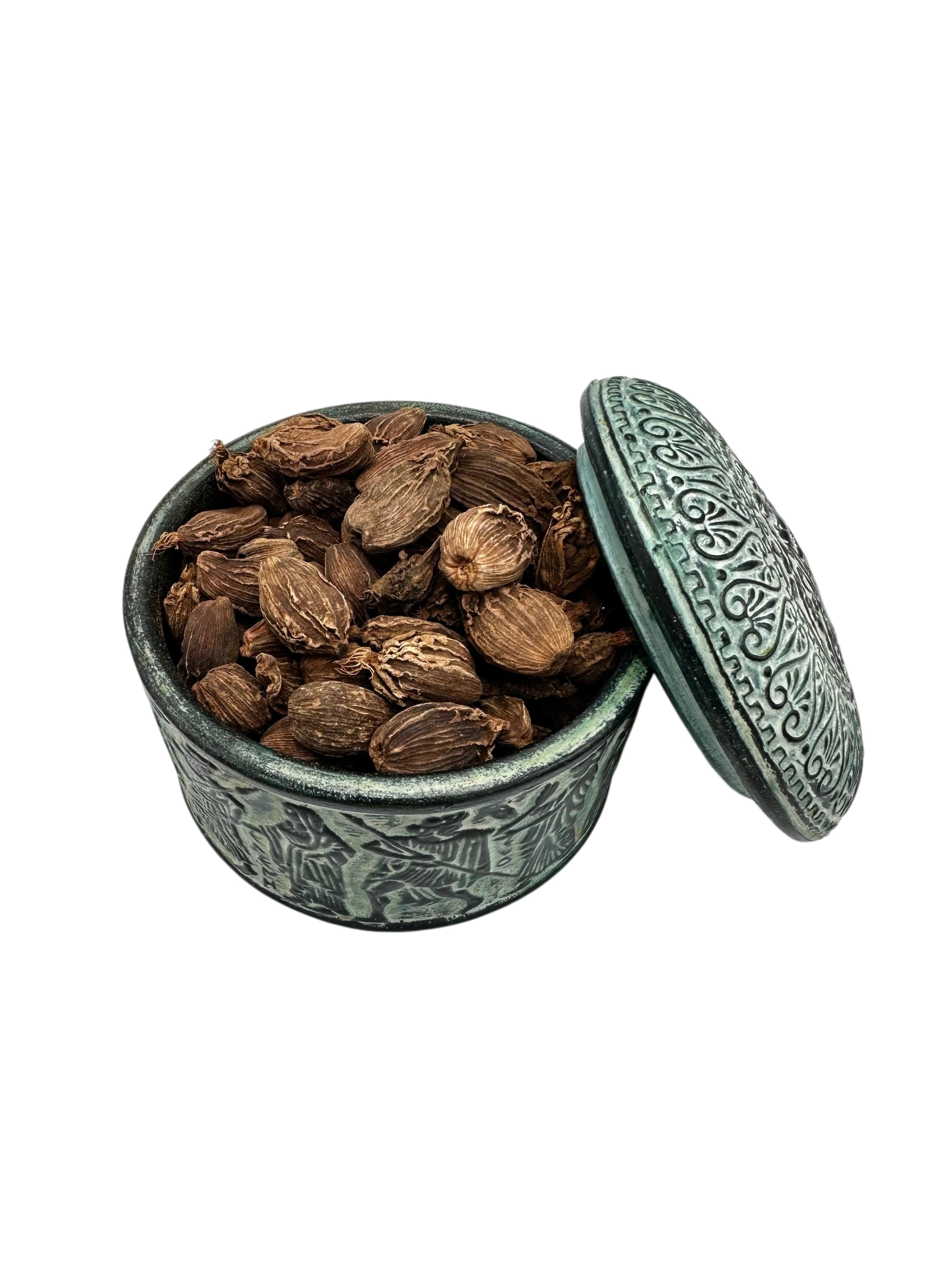 Black Cardamom Whole Dried Spice ~ Amomum Subulatum