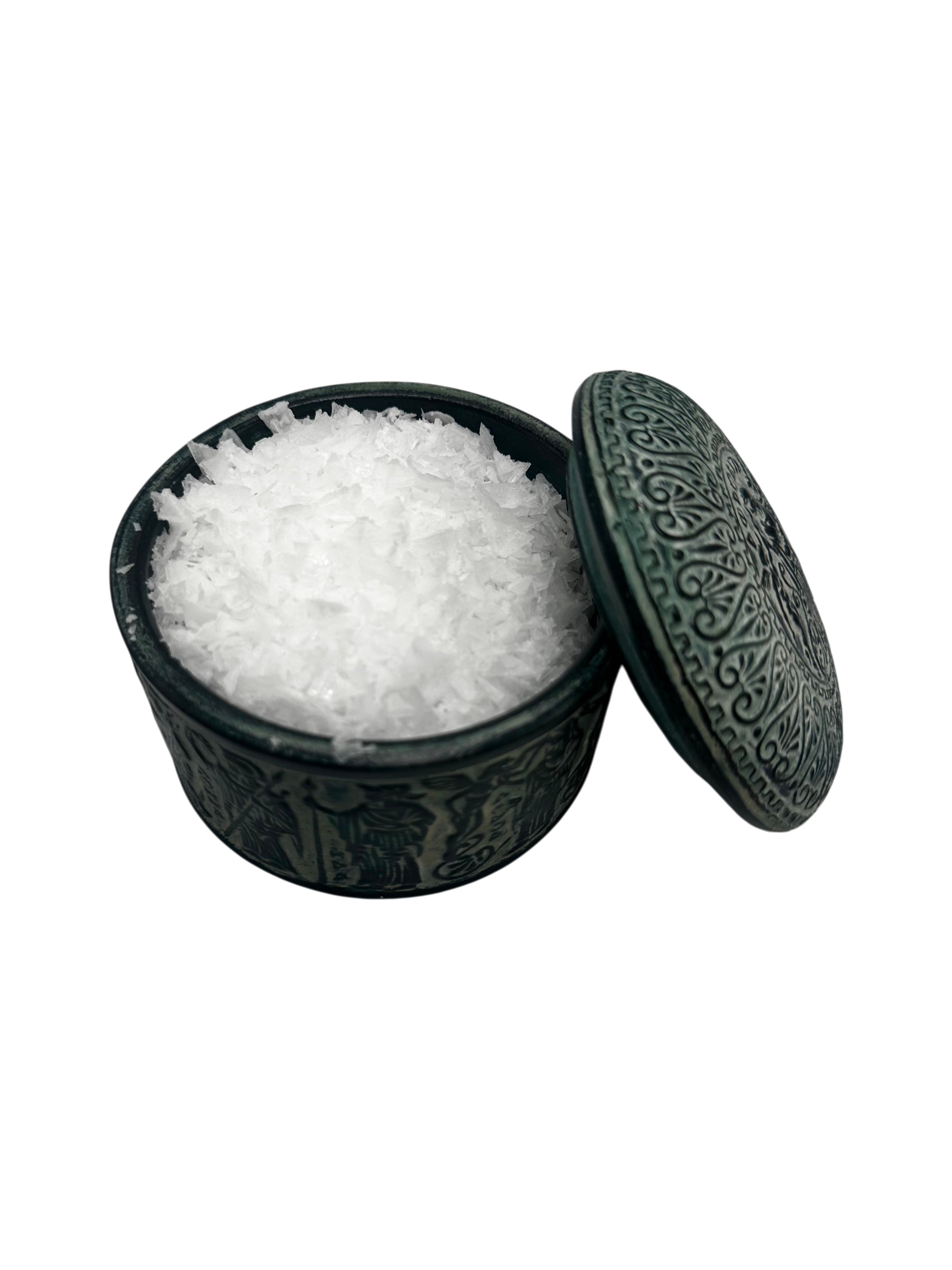 White Pyramid Sea Salt Flakes ~ Natural Gourmet Finishing Salt